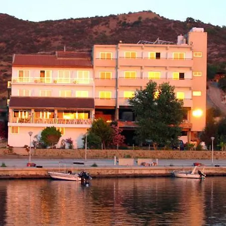 Hotel Pyrgiana Beach